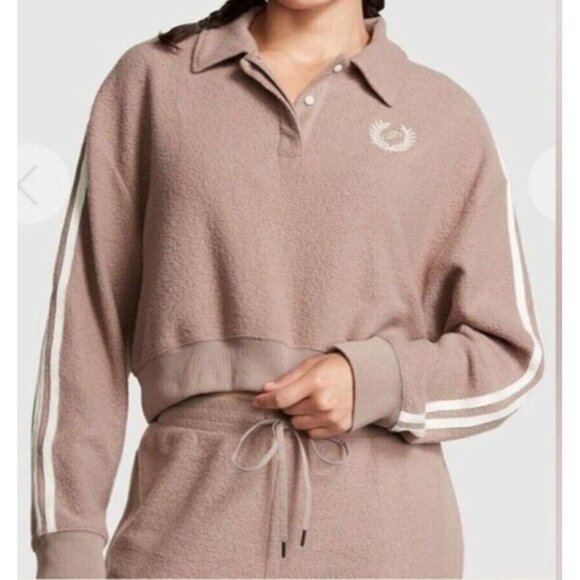 Victorias Secret PINK Fleece Varsity Cropped Sweatshirt Sz M Brown Sherpa Henley - Picture 1 of 14